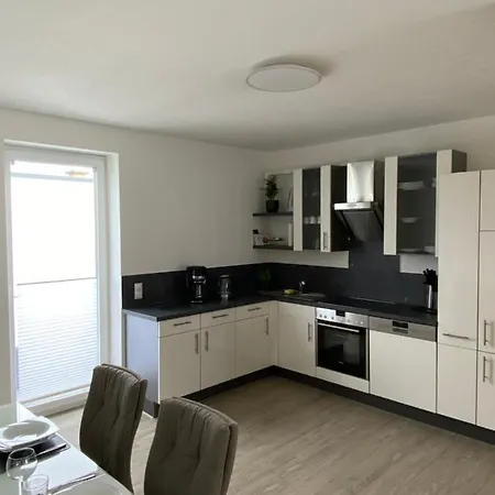 Apartment Neubauwohnung Eigener Eingang Mit Balkon 66qm Fulda