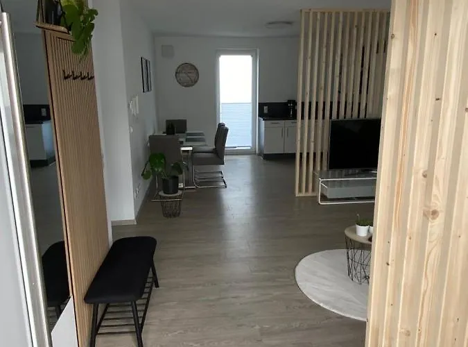 Neubauwohnung Eigener Eingang Mit Balkon 66qm Appartement