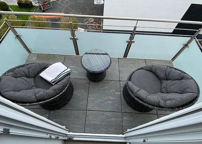 Neubauwohnung Eigener Eingang Mit Balkon 66qm Appartement